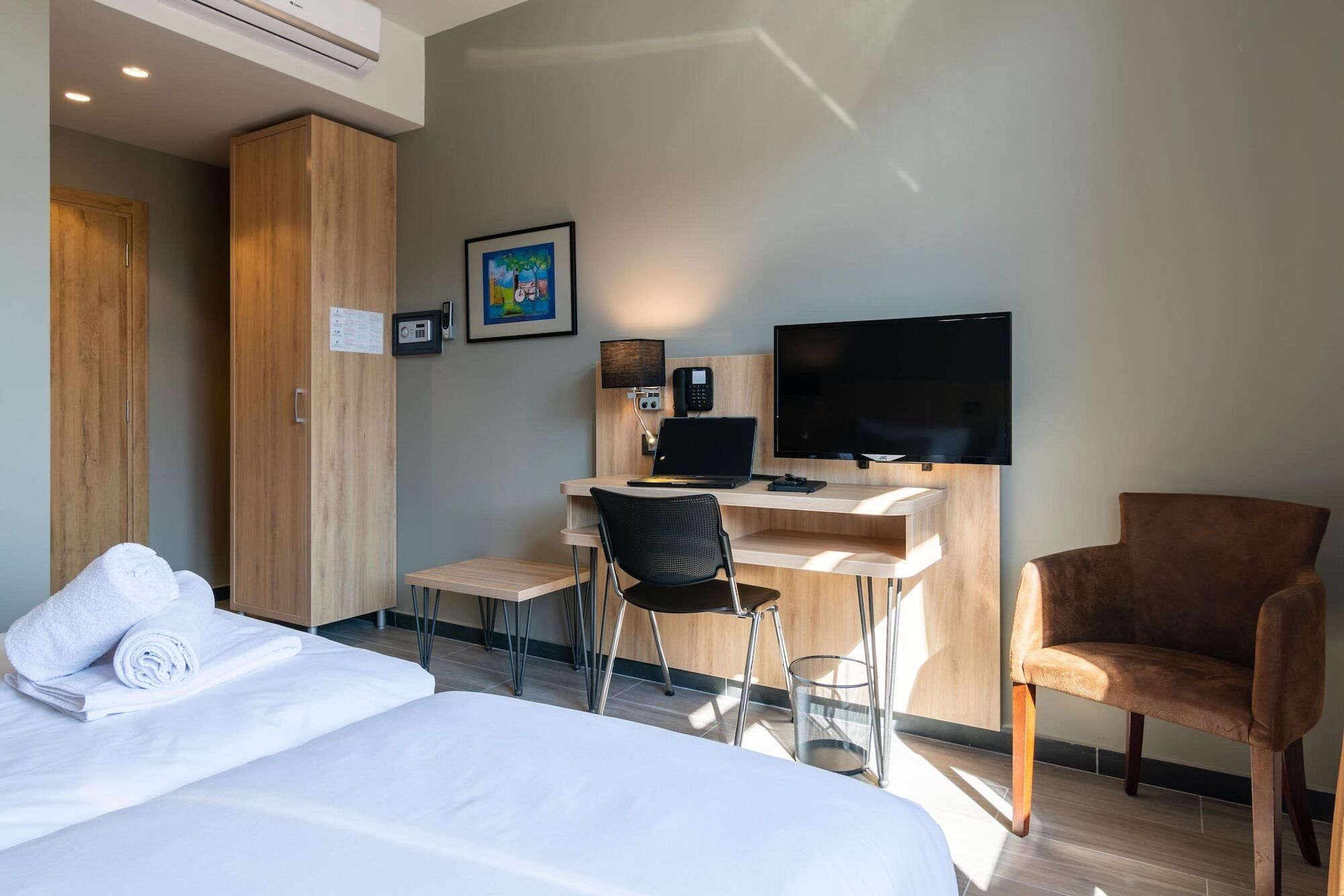 Hotel Resurs Podgorica Exterior photo